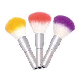 vibrating make up brush
